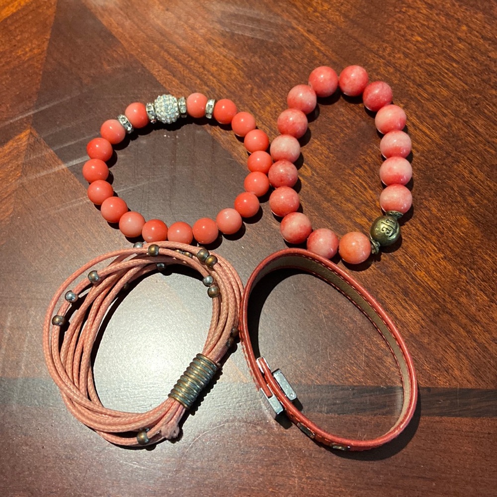 Lot of 4 bracelets